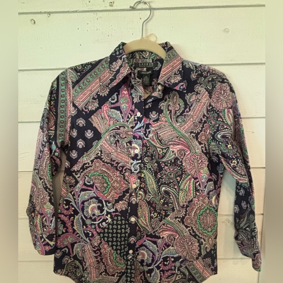 Lauren Ralph Lauren Non Iron Vibrant Paisley Blouse in size XS - Picture 2 of 10